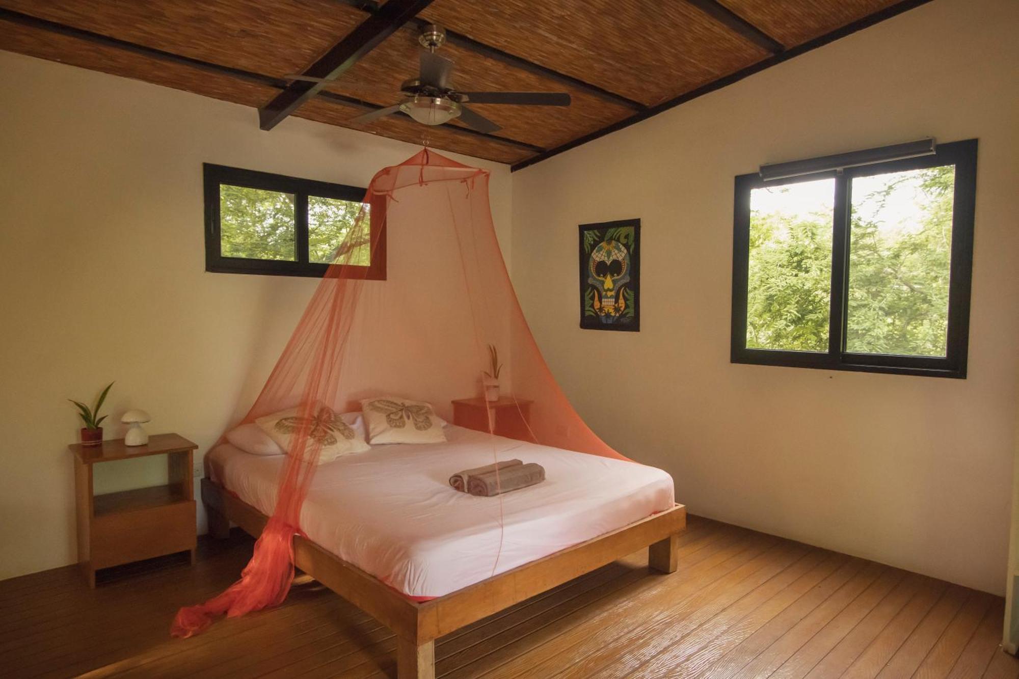 Mola Mola Surf Popoyo Bed & Breakfast Dış mekan fotoğraf