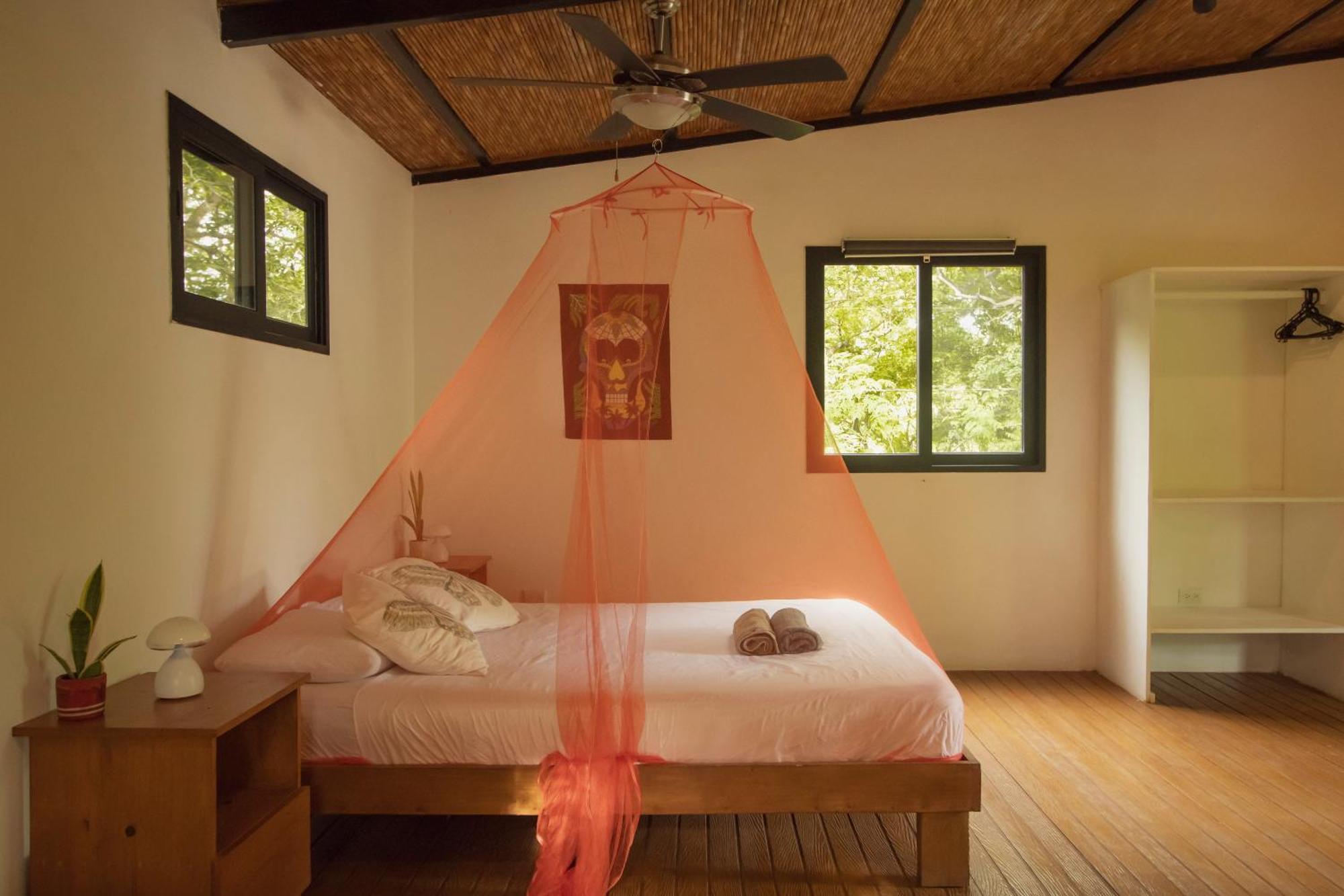 Mola Mola Surf Popoyo Bed & Breakfast Dış mekan fotoğraf
